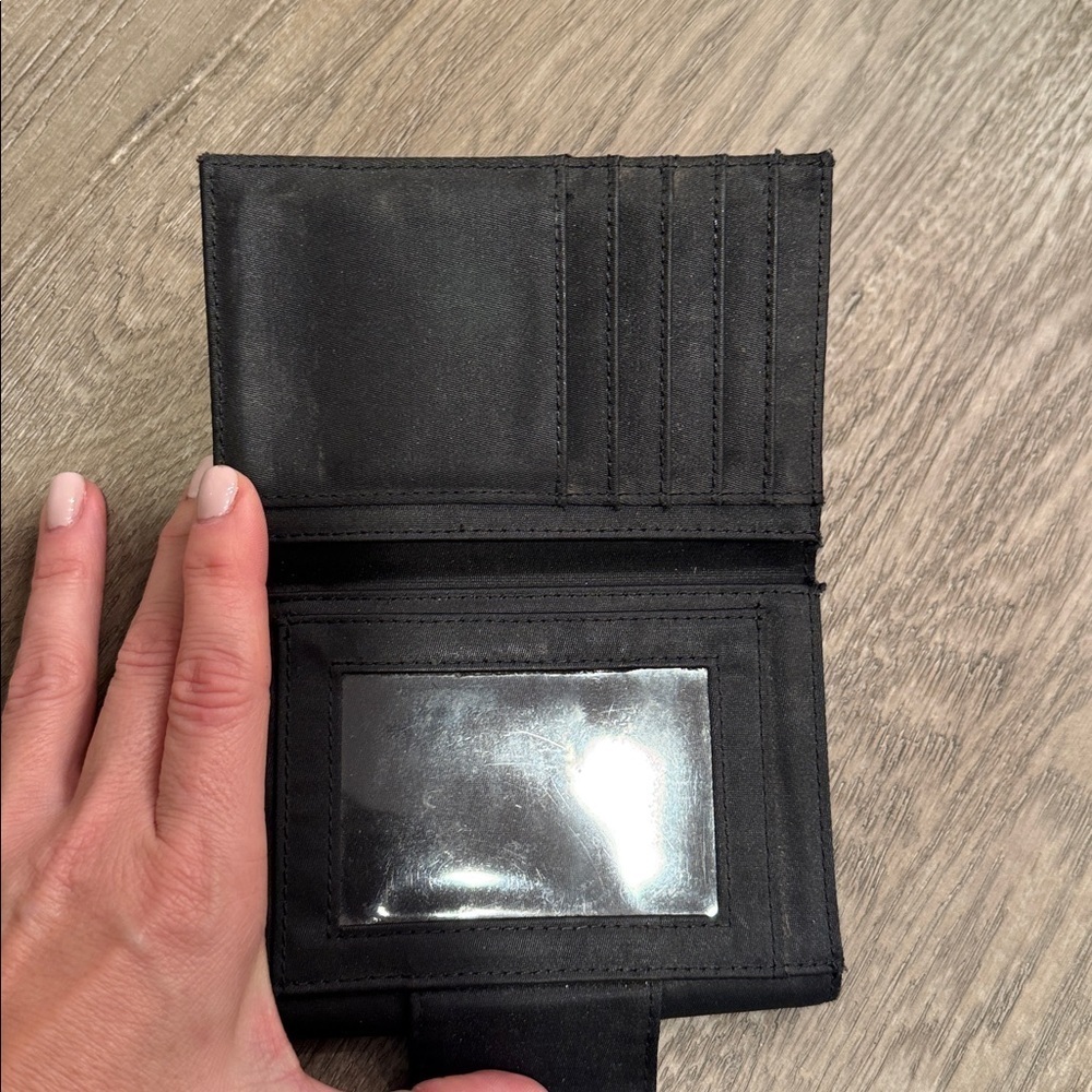 Kate Spade wallet - Picture 3 of 4